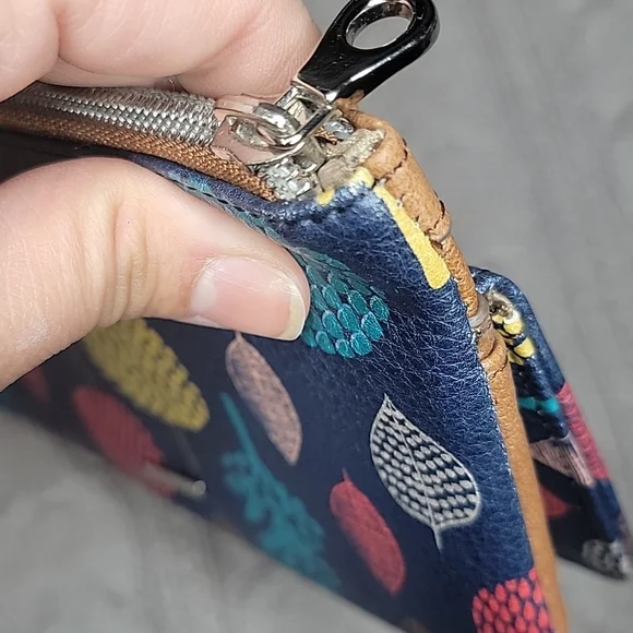 Relic Wallet - Picture 9 of 13